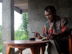 Rusdin Tompo : Kita ini Mau Dikenang Sebagai Siapa ?
