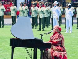 Putri Ariani dengan “Rungkad” Sukses Goyang Istana