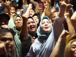 Momen Lucu Sosialisasi Putri Dakka di Sorowako, Emak-emak Sebut…. ?