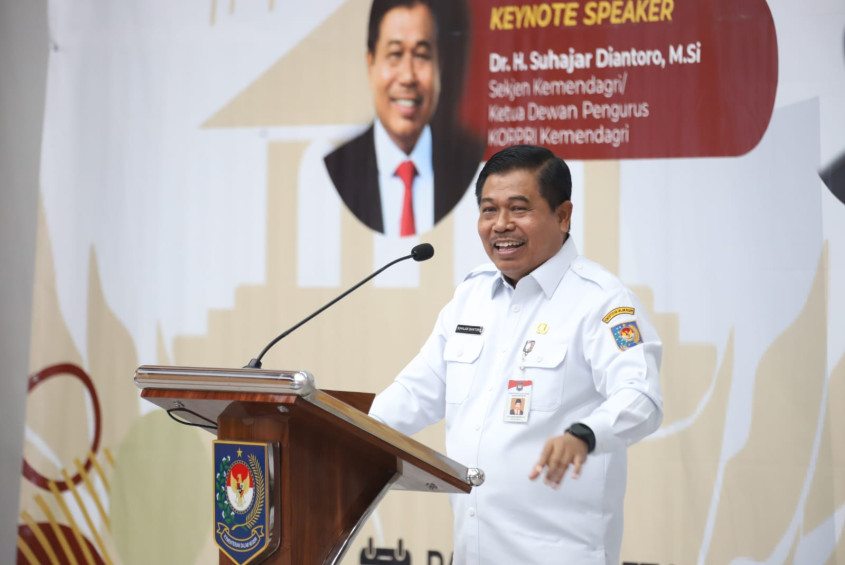 Sekjen) Kementerian Dalam Negeri (Kemendagri) Suhajar Diantoro