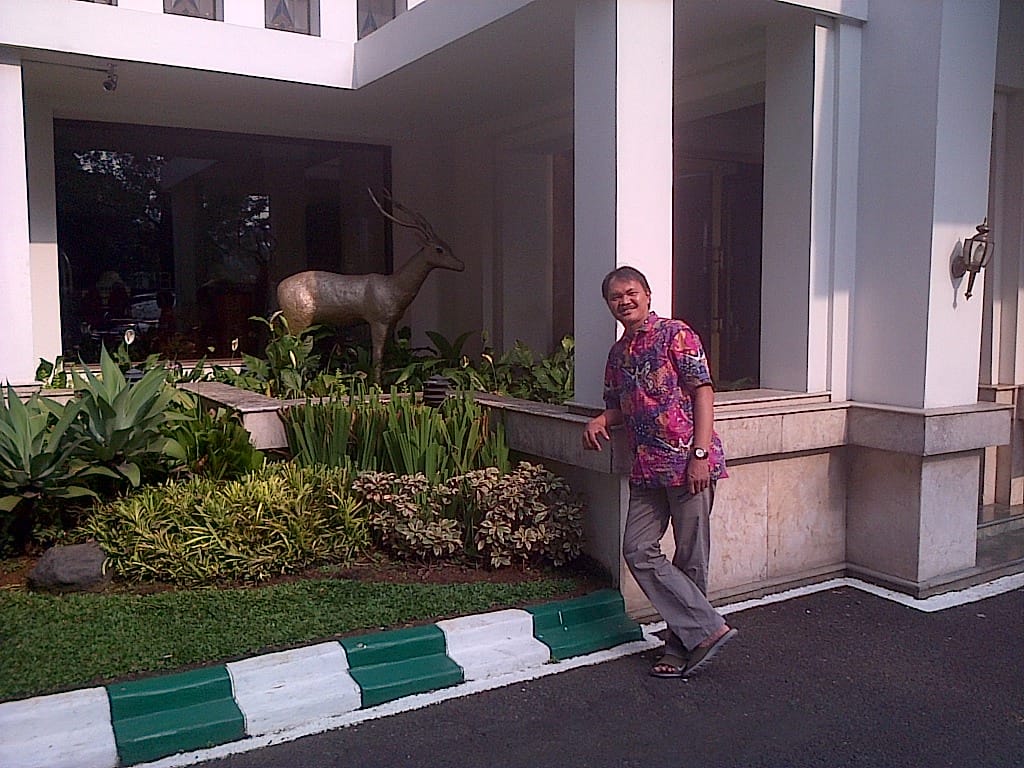 Rusdi. Tompo di salah satu sudut kota Bogor