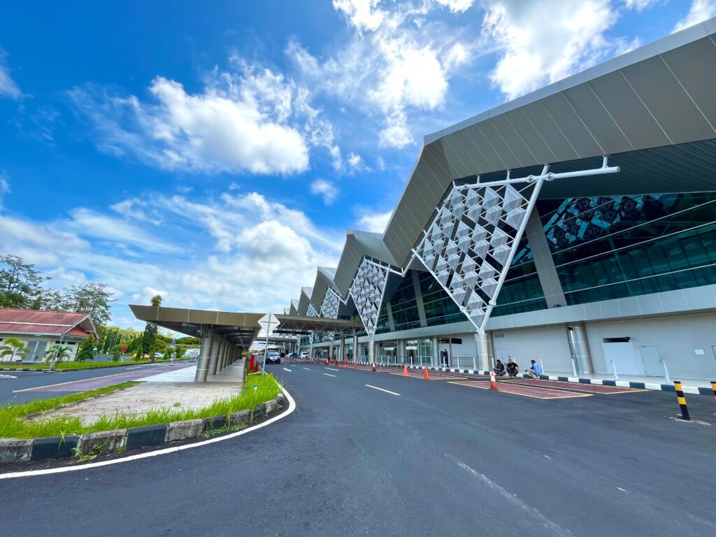 Bandara Sam Ratulangi