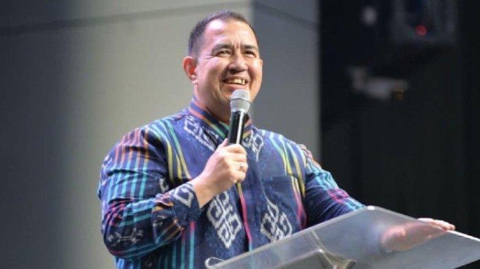 Gilbert Lumoindong