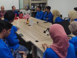 Mahasiswa Komunikasi Unismuh Makassar Kunjungi Redaksi Media Tribun Timur Makassar
