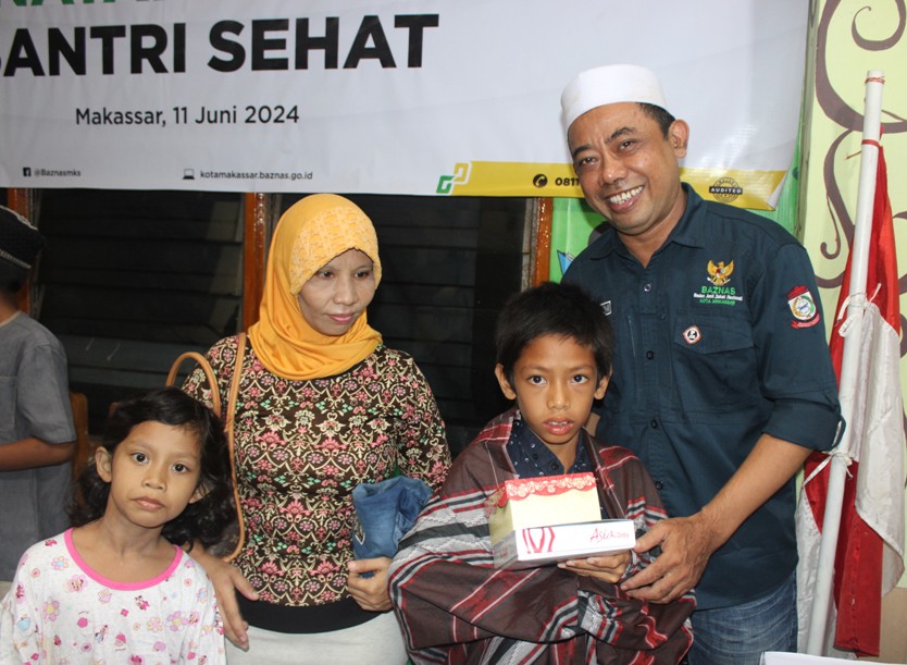 DDI Galbar dan BAZNAS Makassar menggelar sunatan massal