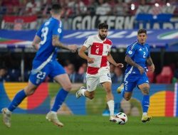 Italia Lolos dari Kekalahan, Tahan Kroasia 1-1