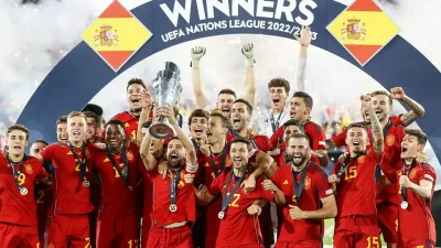 Sempurna, Spanyol Juara Euro 2024 
