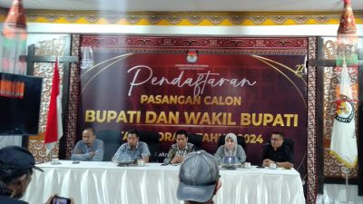 KPU Tana Toraja Terima Dua Pasangan Calon Bupati dan Wakil Bupati Pilkada 2024
