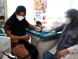 Pengabdian Tenaga Kesehatan: “Kembangkan Sayap, Putuskan Ekor”