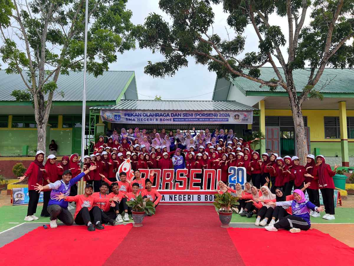 SMAN 8 Bone