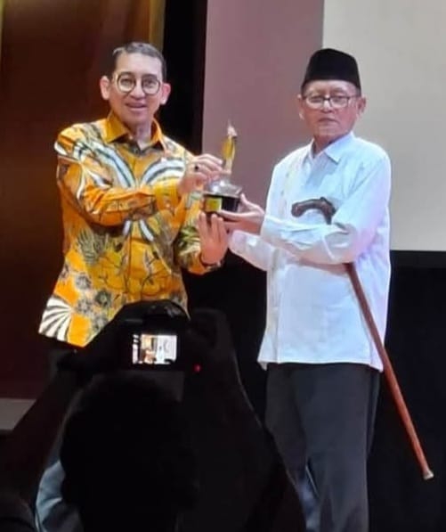D. Zawawi Imron