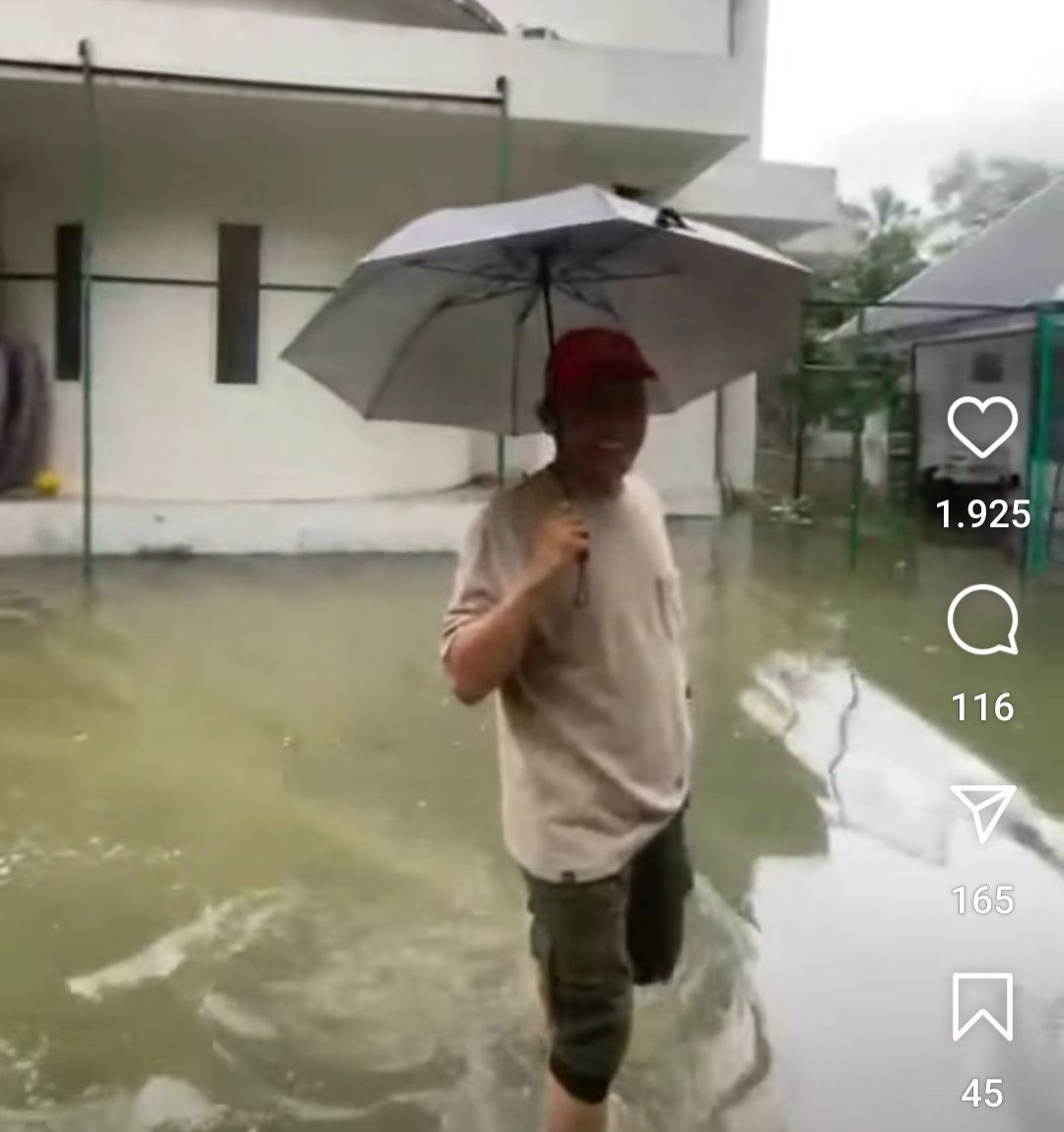 Rujab Gubernur Sulsel Kebanjiran