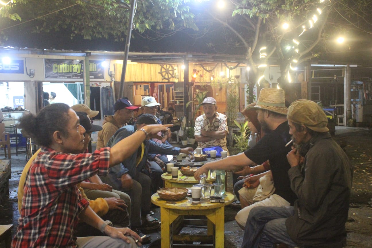 Silaturahmi bulanan seniman