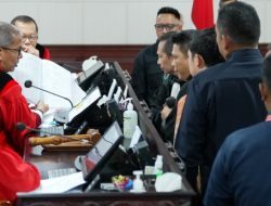 Sidang MK : Apakah Surat Keterangan Ijazah SMA Cabup Terbukti Tidak Sah?