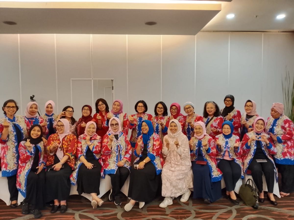 Ikatan Pimpinan Tinggi Madya Perempuan Indonesia (PIMTI)