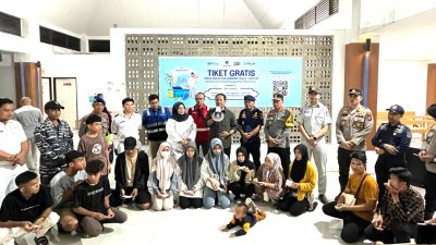 Pelepasan penumpang arus balik lebaran 1446 H di Pelabuhan Bima, 9 April 2025 malam. (Foto: Istimewa).