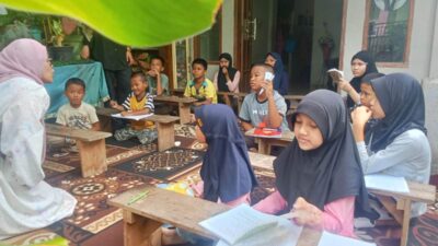 Belajar, Mengabdi dan Bernyanyi