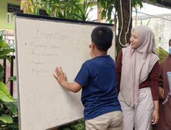 Ririn Alumni K-Apel Kembali Mengajar di Kampus Lorong K-Apel