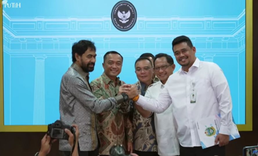 4 pulau