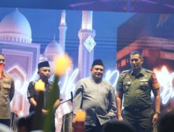 Munafri Lepas Pawai Obor Festival Muharram di Masjid Al-Markaz