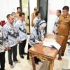 Andi Jefrianto Asapa Lantik Biro PGRI Sinjai, ini Mereka