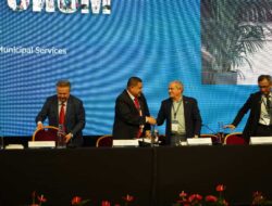 Luar Biasa ! Di Panggung WCSMF Austria, Appi Perkenalkan “Siri’, Tabe, dan Kita”