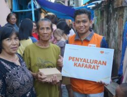Rumah Zakat Makassar Salurkan Kafarat dalam Bentuk Makanan Siap Santap