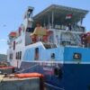 Masyarakat P. Kalaotoa Berbahagia, Kapal Ferry Uji Sandar di Pelabuhan Penyeberangan Pasilambena.