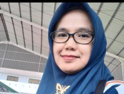 Ince Rahmah Ismail Meraih Doktor Sosiologi ke-207 Pascasarjana UNM