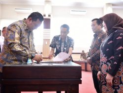 Pemprov, Bawaslu dan KPU Sulsel Teken NPHD Rp.224 M