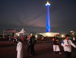 Peserta Aksi Bela Palestina Sejak Dini Hari Telah Ramai Memasuki Kawasan Monas Jakarta