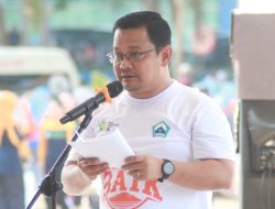 PJ. Bupati Bantaeng Lepas Ribuan Peserta Jalan Santai HKN