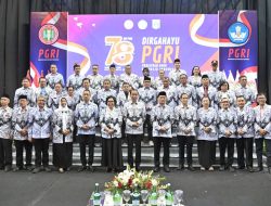 HUT ke-78 PGRI dan HGN 2023, dengan Suara Bergetar Prof Unifah Sampaikan ini