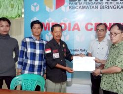 Balihonya Ditutupi Baliho Caleg Lain, James Wehantouw Lapor ke Panwaslu, ini Solusinya