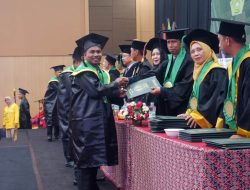 Universitas Pancasakti Makassar Adakan Wisuda