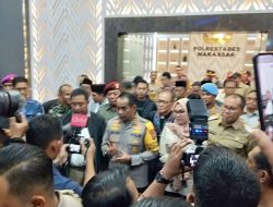 Kapolda dan Rombongan Muspida Kunjungi Gereja dalam Perayaan Misa Natal