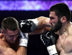 Rekor Sempurna Beterbiev 100 Persen KO, Kali ini Callum Smith Tumbalnya