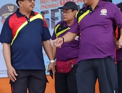 Pj Gubernur Sulsel Lepas Jalan Santai PGRI di Enrekang
