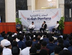 Kuliah Perdana STIBA Makassar Kupas Peran Umat Islam Dalam Menentukan Arah Politik Bangsa