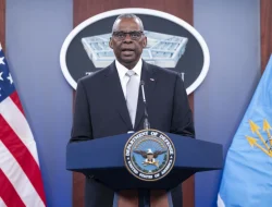 Menteri Pertahanan AS Dibebas Tugaskan