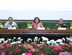 Kabar Gembira, Pemerintah Berikan THR dan Gaji 13 Bagi ASN