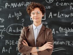 Rekomendasi PGRI ke Kemendikbud Ristek Menolong Guru di Atas 50 tahun