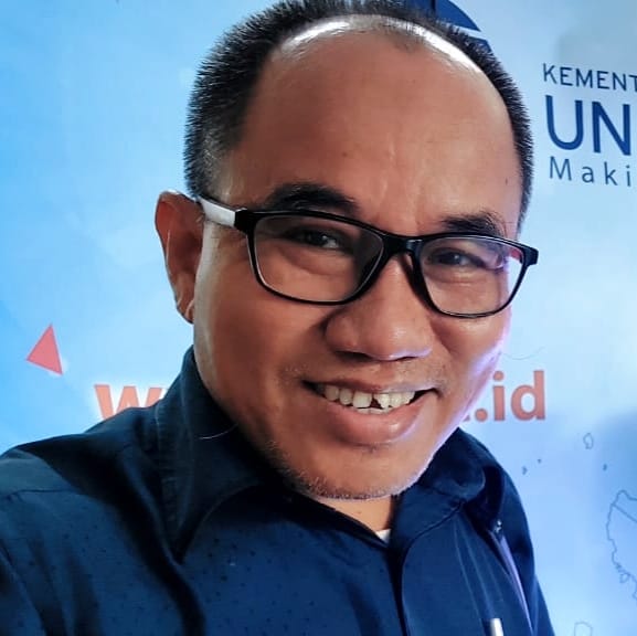 Pj Direktur Pascasarjana UT Makassar, Dr Jalil, SP, MP