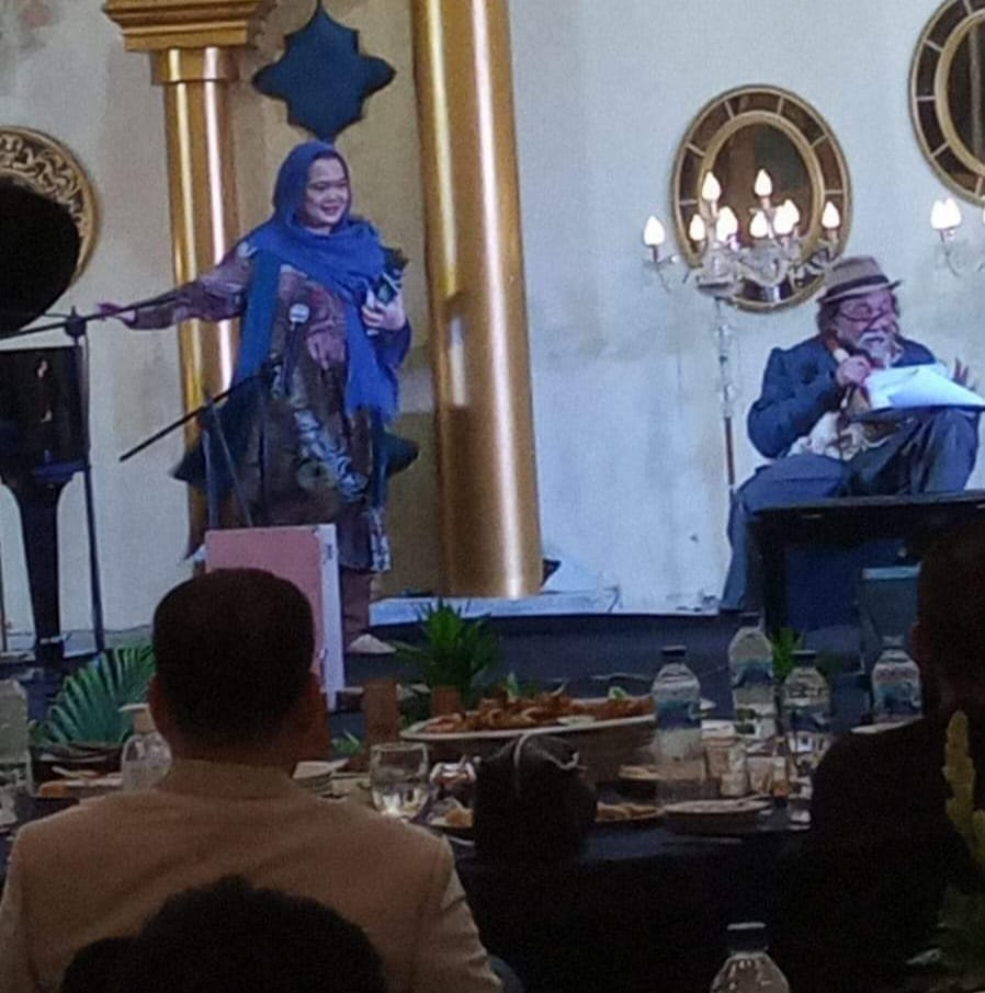 Puisi Swary Utami Dewi