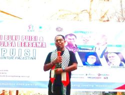 RAJUTAN BENANG SYAL PALESTINA