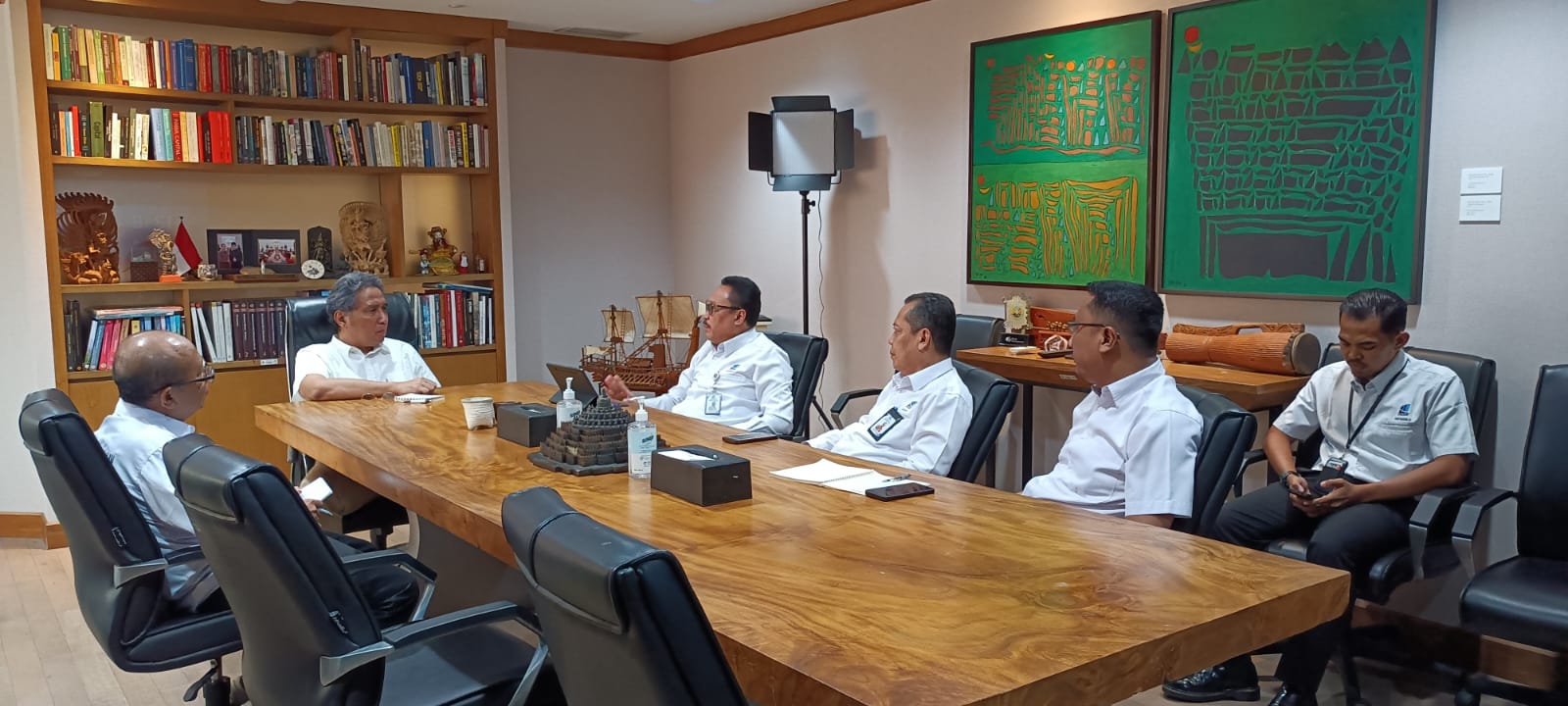 Pustakawan dan Arsiparis