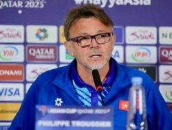 Pasca Dipermalukan Indonesia, Vietnam Pecat Troussier