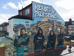 Wajah Para Jurnalis Diabadikan dalam Mural “Heroes of Palestine” oleh Seniman Inggris di Jalanan London