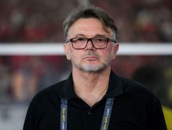 Mantan Pelatih Vietnam Philippe Troussier Ternyata Mualaf, Mengubah Nama jadi Omar
