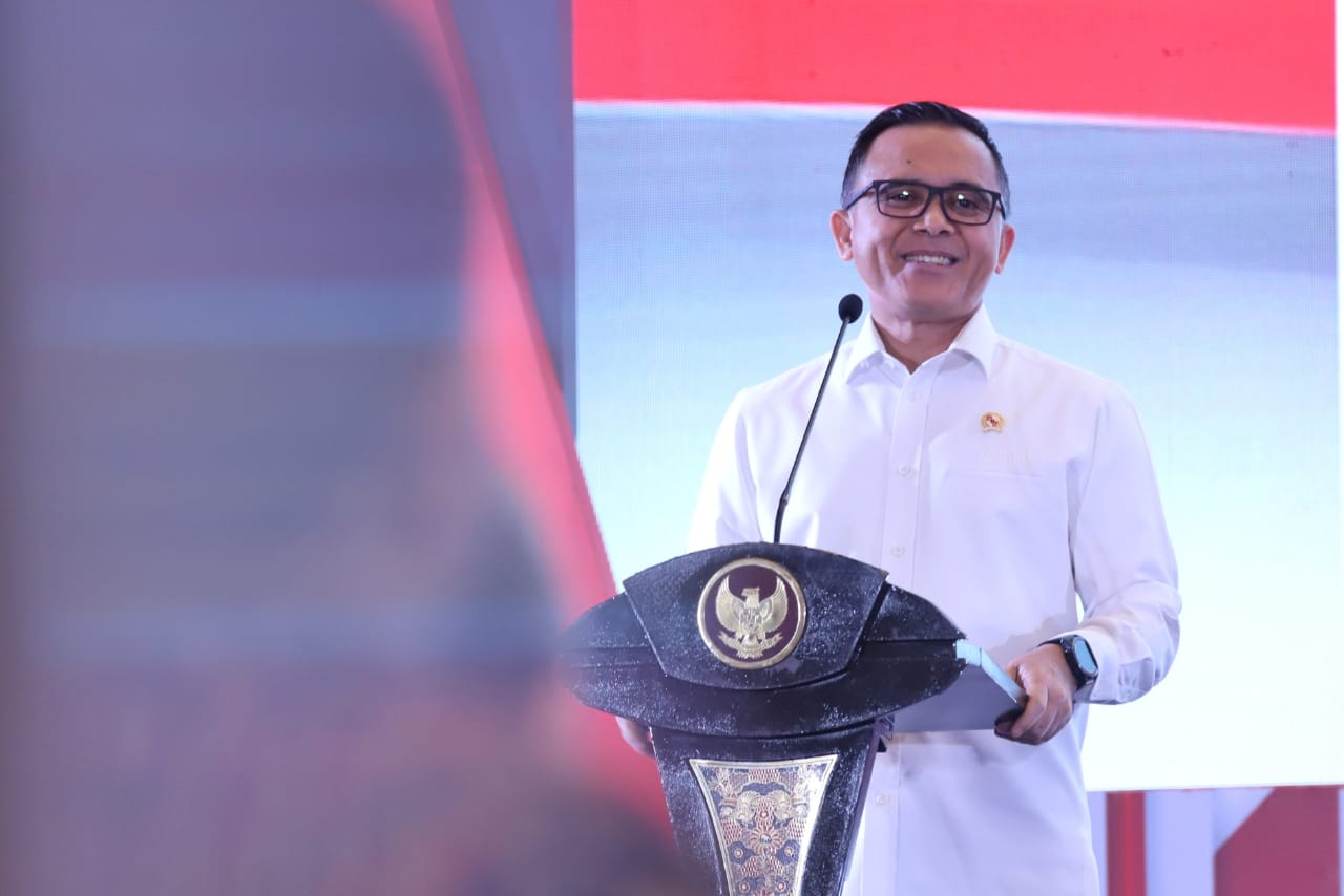Menteri PAN-RB